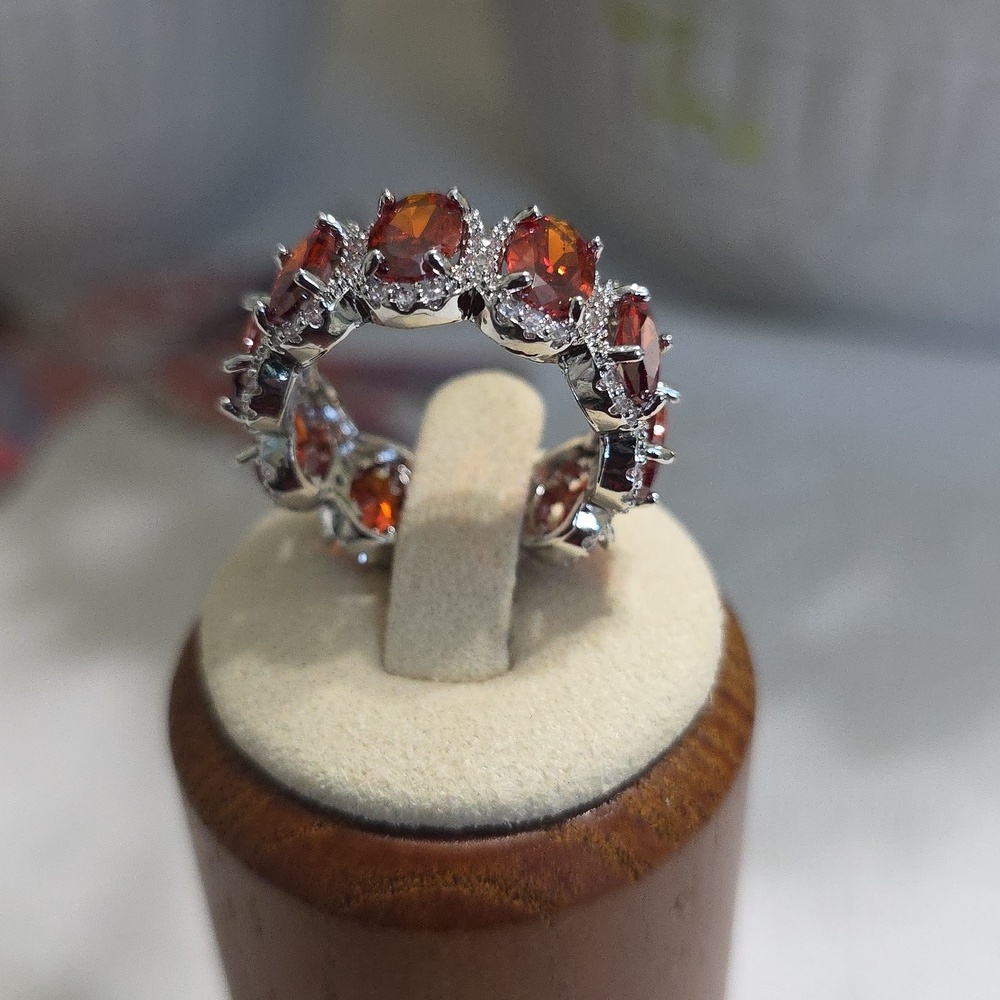 Elegant New Sterling Silver and Red Gemstone Ring - Picture 4 of 4
